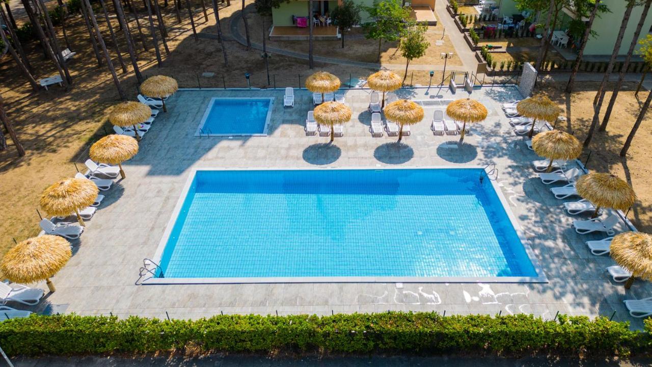 Castello Apartment บิบิโอเน ภายนอก รูปภาพ