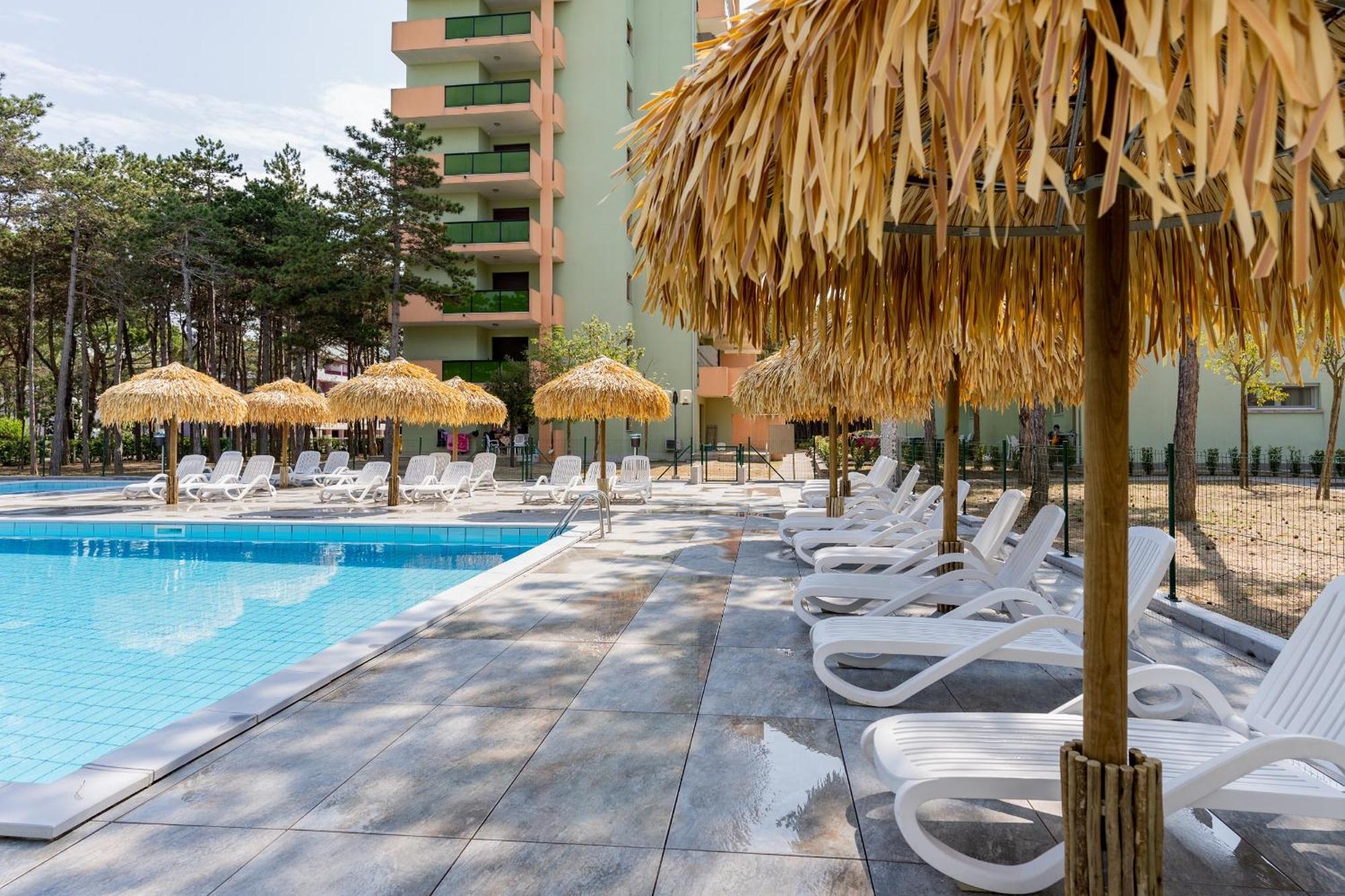 Castello Apartment บิบิโอเน ภายนอก รูปภาพ